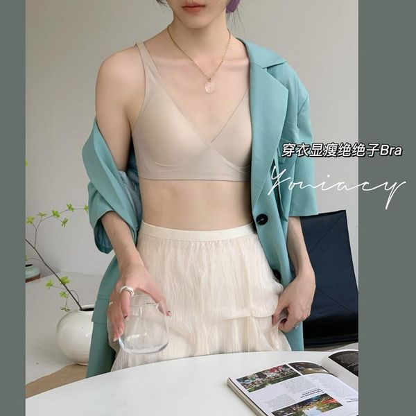 

bras big breasts, small bras, no rims, v-neck muscles, seamless jelly strips, underwear, women's gathering, adjustment, thinness., Red;black