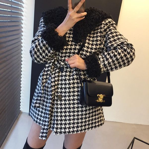 

women's wool & blends 2021 autumn and winter sheep curl splicing houndstooth woolen cloth retro lapel draw back lace single-breasted co, Black