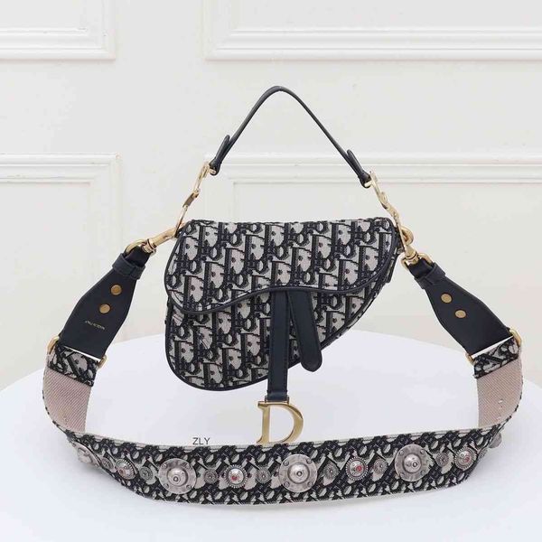 

light 2021 new bag women's saddle classic vintage canvas one shoulder messenger hand zly bags