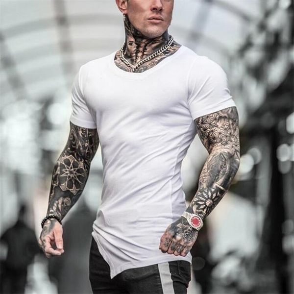 Marca Estate Fitness Uomo Cotone Manica corta t-shirt Obliquo scollo a V Palestre Abbigliamento Bodybuilding T-shirt Uomo Slim attillato Tees Top 210324