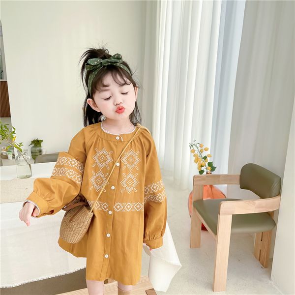 

spring lantern sleeve girls dress retro embroidery casual children's ethnic style lace collar loose single-breasted clothing 210515, Red;yellow