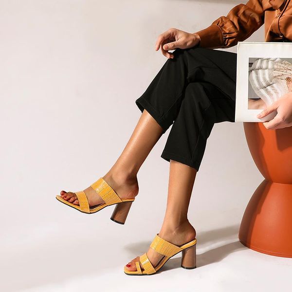 

big size 32-48 summer women solid heel square sandals 3 colors, Black
