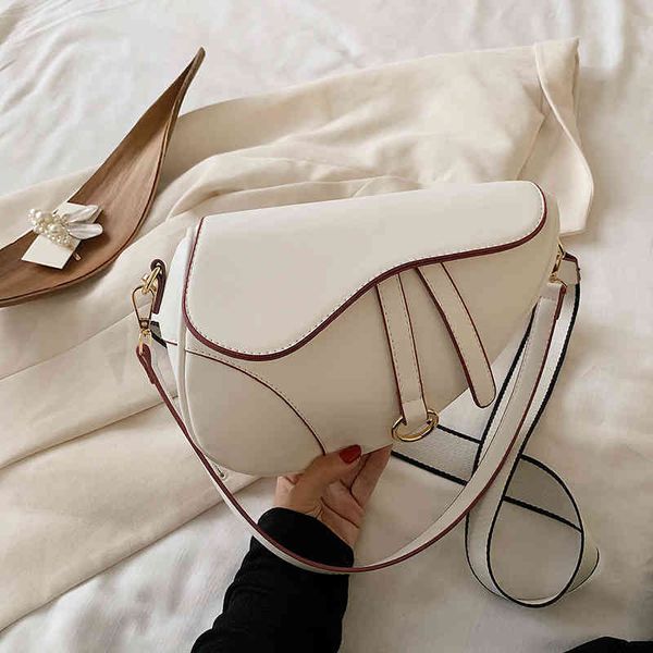 

2022 factory wholesale new red same saddle bag female broadband one shoulder