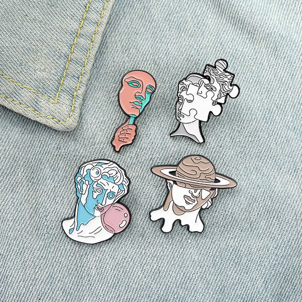 

europe face sculpture geometric brooches alloy paint portrait collar pins clothes backpack scarf badge fashion accessories wholesale, Gray