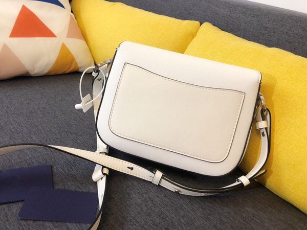 

bags l designer 2021 multi marc snapspochette mini akend onthego p woman telfar bag tb hanghhangbag retro chain tassel handbags women, Black