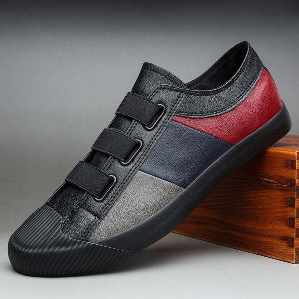 

2021 men leather casual shoes man spring autumn fashion slip-on cool loafers leisure patckwork flat shoes, Black