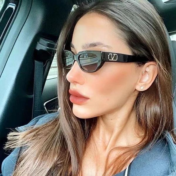 

sunglasses vintage lady small square women 2021 fashion design travel hip hop sun glasses for female uv400, White;black