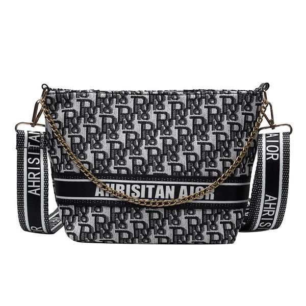 

70% off factory store net red female 2021 fashion korean embroidery chain small square bag spring and autumn foreign style single shoulder o