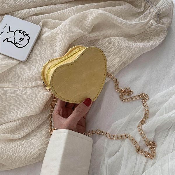 

evening bags 2021 fashion luxury ladies crocodile pattern love heart bag designer series chain shoulder women's handbag