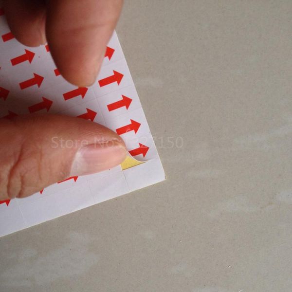 

red arrow self adhesive sticker fault mistake defectives marking for rework label stickers gift wrap