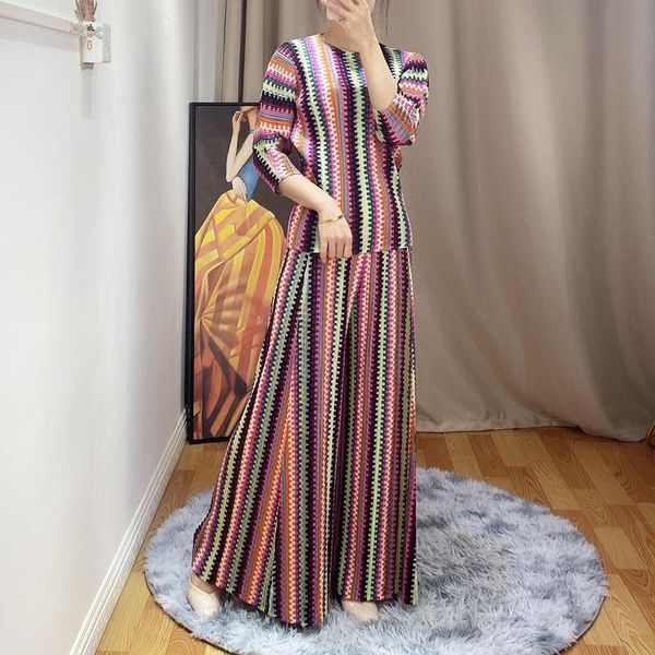 

fashion fold bat sleeves o-neck t-shirt + ankle-length pants stripe print two-piece outfit in stock two piece dress, White