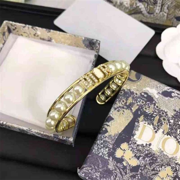 

70% off outlet online family's new letter pearl bracelet, Black