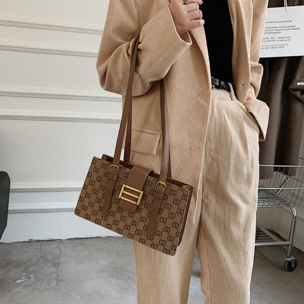 

women's autumn new women's small square woven hand bag urban simple fashion single shoulder messenger bag purses outlet