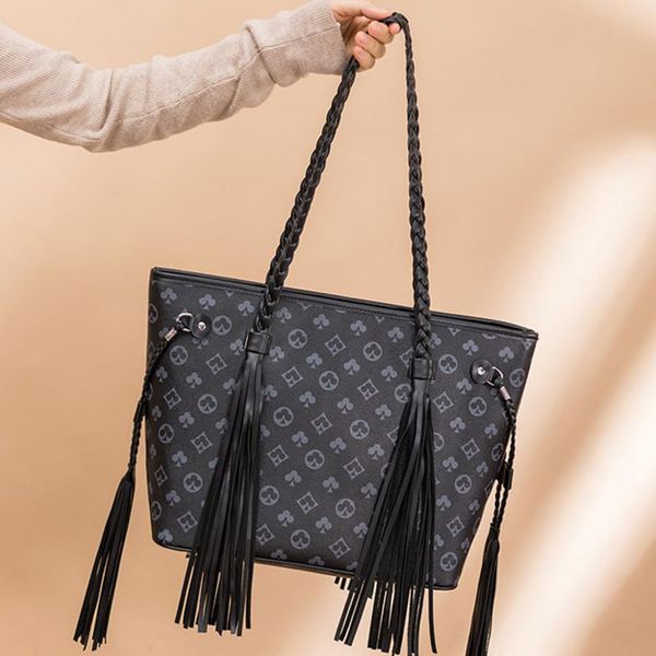 

evening bags 2021 tassel casual fashion tote bag shoulder underarm woven shopping purses and handbags luxury designer sac luxe femme