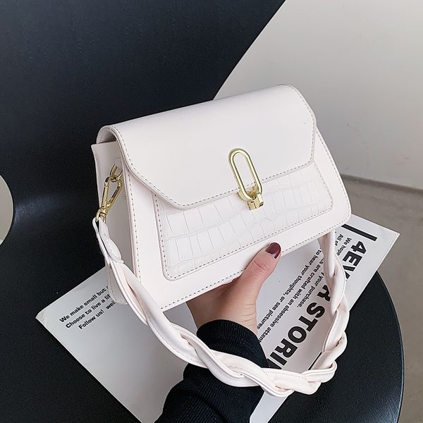 

niche design high-end bag female 2021 new fashion messenger bag shoulder bag square underarm dual-use width 24cm