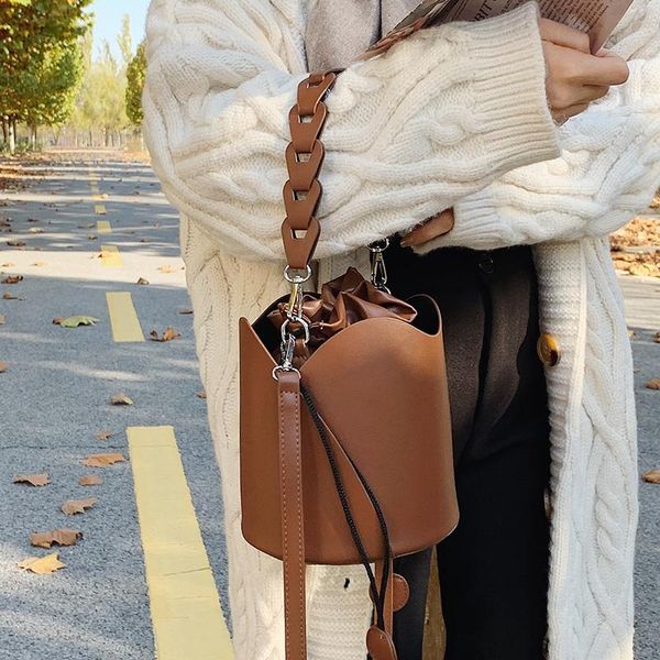 

evening bags brand design women shoulder bag large capacity chain bucket handbags quality pu leather women's totes shopping bolsa femin