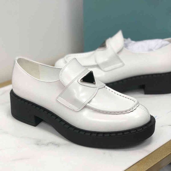 

shoes designer for women horsebit loafer low heel leather lug sole loafers with rosebud print black platform size35-40