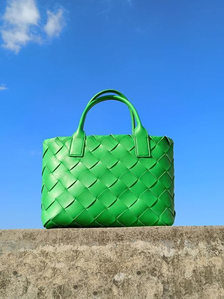 

evening bags women's bag 2021 brand designer diamond handbag and purses for female soft leather tote beachholiday weave shoulder