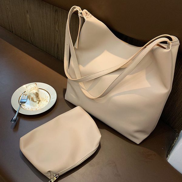 

women's bag 2021 new autumn and winter korean version versatile one shoulder tote large capacity soft leather portable
