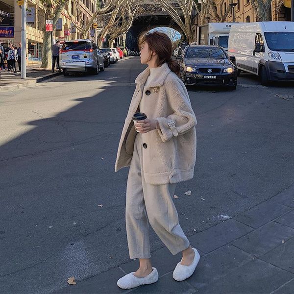 

women's fur & faux winter sheepskin coat for women natural jacket 2021, Black