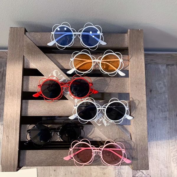

wholesale texture metal sunflower parent child sunglasses cute sunshine children's glasses 70% off outlet online sale, White;black