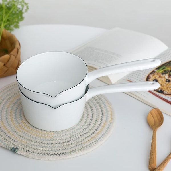 

15cm japanese style enamel milk pot baby supplement single handle instant noodle 1.2l lb61101 pans