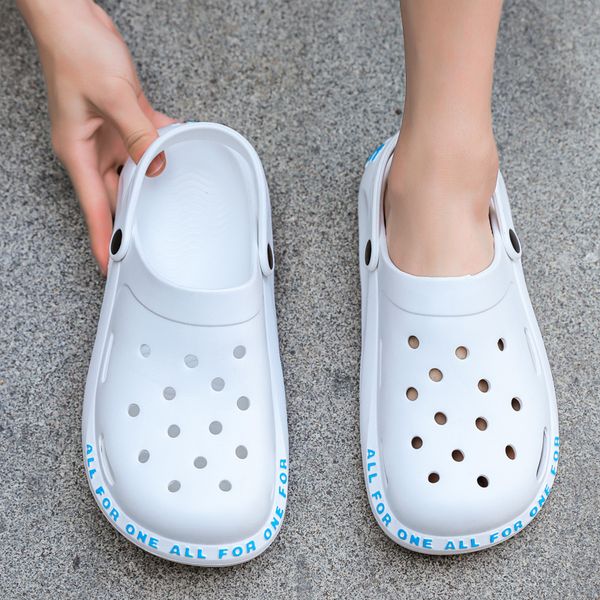 

lovers white sandals men summer shoes lightweight comfort sandals and slippers for men grande beach shoes sandalias de hombre, Black