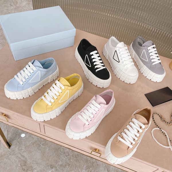 

r woman sneakers luxury women casual shoes color joint cushion rubber sole fashion triple big head triangle logo platform canvas sneaker siz, Black