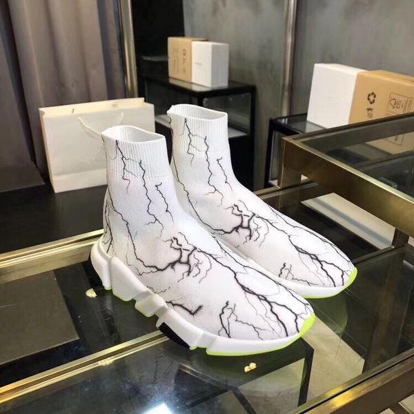 

alexander designer sock sports speed trainers trainer luxury womens men runner shoes sneakers sneaker fashion socks boots shoe platform clea, Red;white