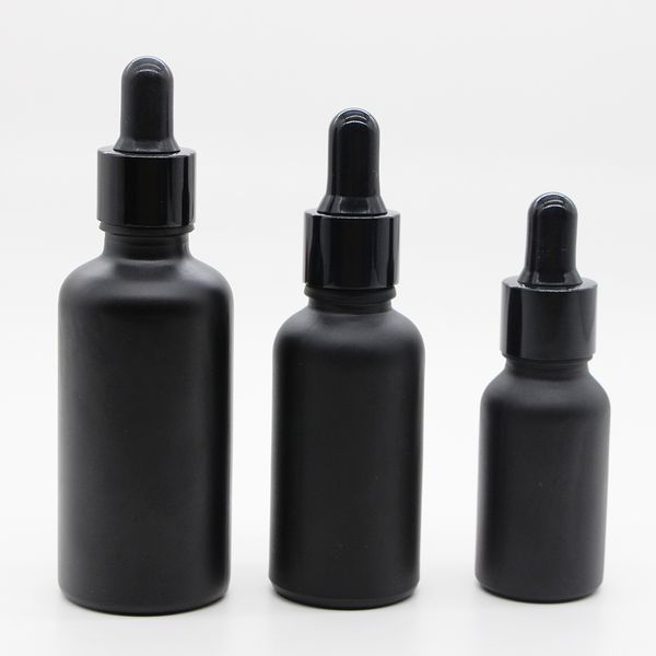 Commercio all'ingrosso 30ml 50ml 100ml bottiglie di contagocce di olio essenziale di vetro nero vuoto contenitori di imballaggio cosmetici in stock