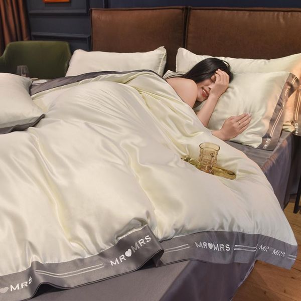 

white cool silk bedding set beauty for you  king quilt cover bed sheet duvet pillowcase home sets 220x240cm 4pcs