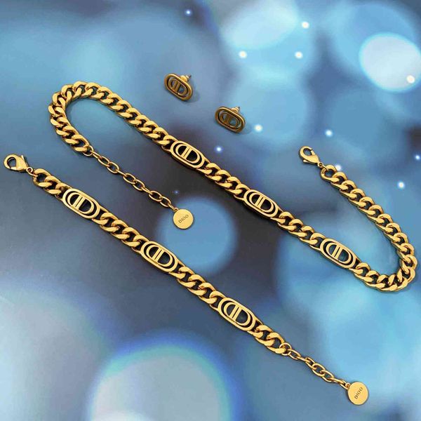 

special offer 70% off luxury jewelry family's new letter and necklaces, Silver