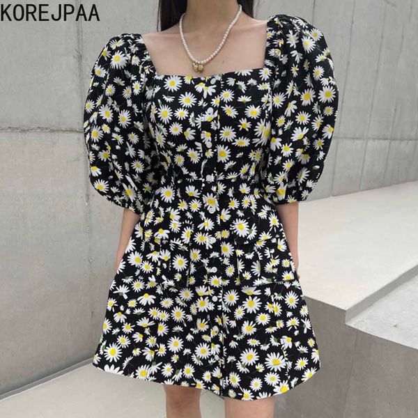 

korejpaa women summer korean romantic age-reducing square neck leaky clavicle single-breasted puff sleeve daisy vestidos 210526, Black;gray