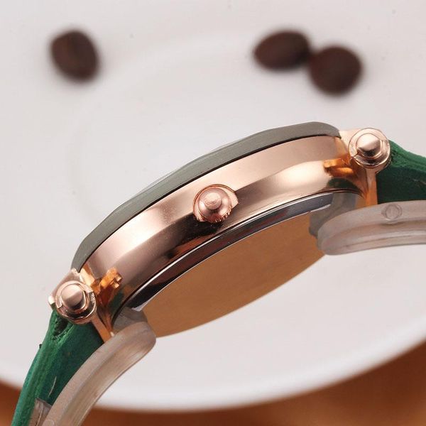 

wristwatches women quartz movement watch masonry luxury starry dial pu leather band wrist ser88, Slivery;brown