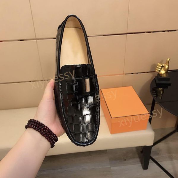 

rer bottom sneaker casual dress shoes metal buckle genuine leather mules fashion loafers men's formal business flats wedding oxfords ge