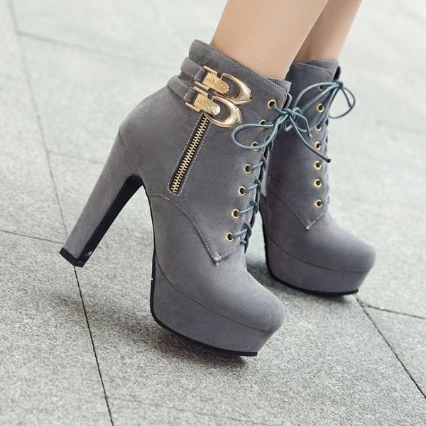 

boots british lace up women's large, Black