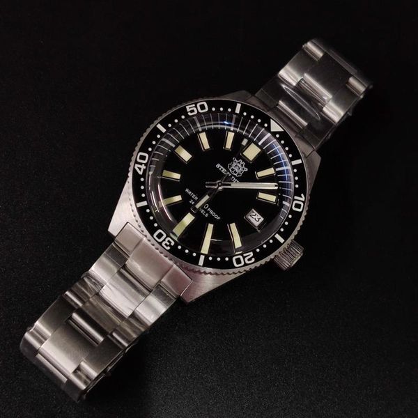 

wristwatches sd1962 classic watches steeldive brand 200m water resistant ceramic bezel lid shape 15.6mm sapphire mirror men's dive wris, Slivery;brown