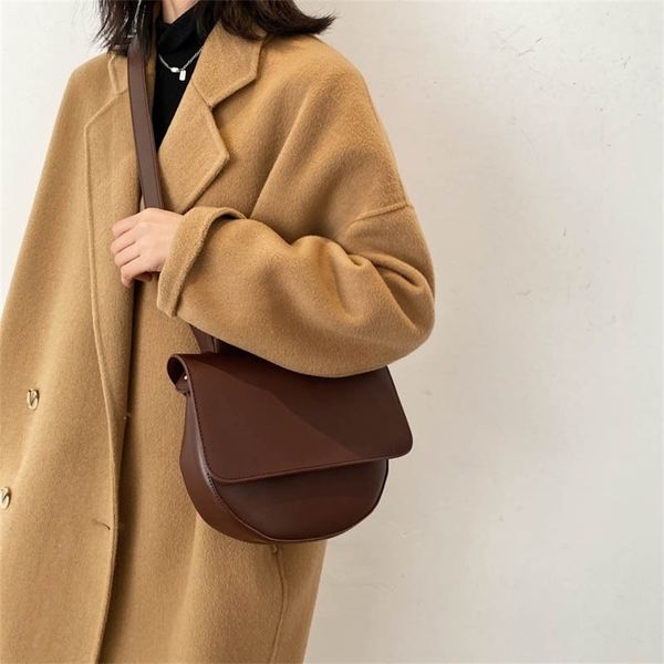 

saddle women's new 2021 foreign style shoulder bag