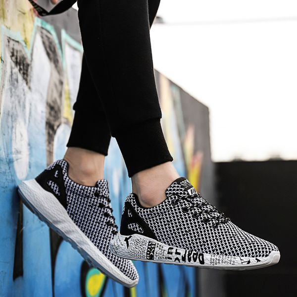 

Running Shoes Men Sneakers Summer Trainers Zapatillas Deportivas Hombre Breathable New sports casual shoes fly woven mens shoes, Black