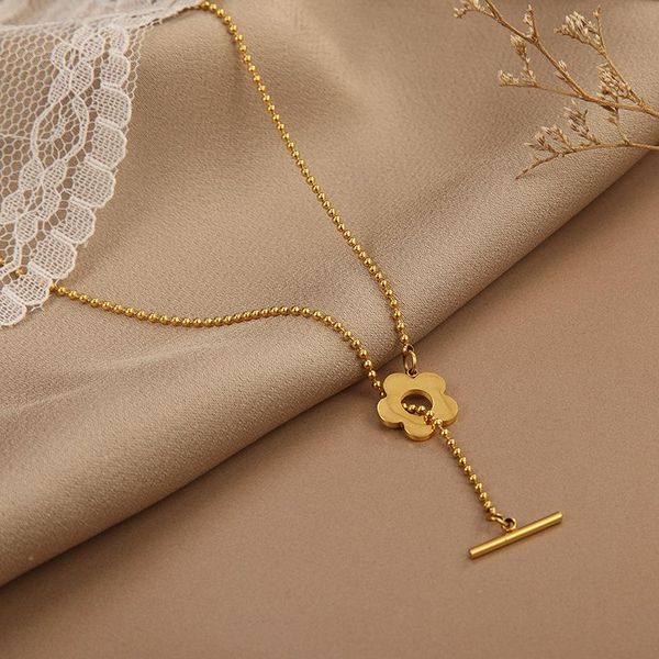 

pendant necklaces titanium steel small flower necklace ladies gold universal ball bear chain stainless jewelry wholesale, Silver