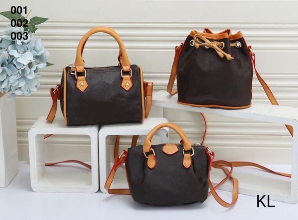 

2021 luxury designer women plain shoulder bags chain crossbody pu soho bag style most handbag feminina zipper small wallet