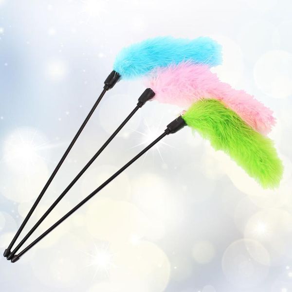 

cat toys 3pcs color short stick funny plush wand for pet (random color)