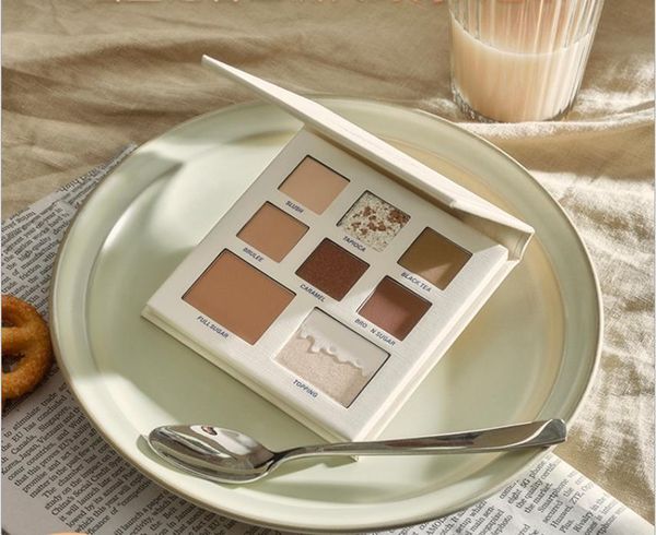 

jc/joocyee milk tea 8 color eyeshadow palette matte shimmer glitter pigment easy to wear long lasting waterproof eye makeup shadow