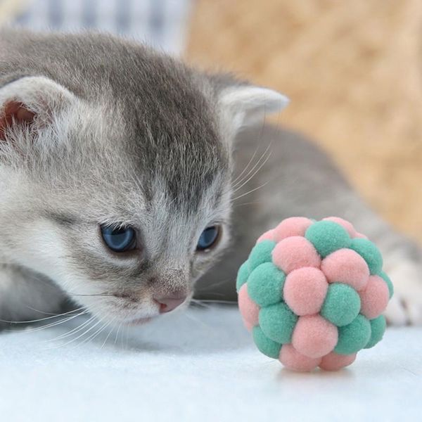 Brinquedos de gato 3 PCS Pet Toy Colorido Handmade Bouncy Ball Kitten Plush Bell Planet Fornecedores Interativos