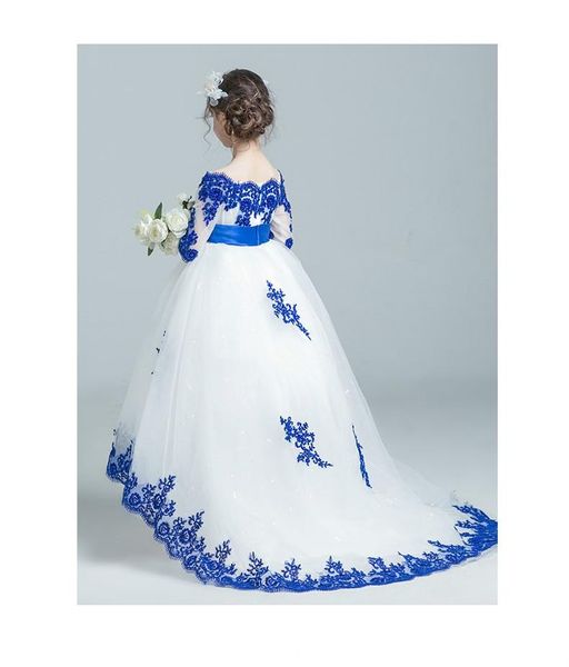 2022 Abiti da ragazza di fiore con spalle scoperte Mezze maniche Matrimonio Royal Blue Applique Treno alto basso Abito da prima comunione per bambini256D