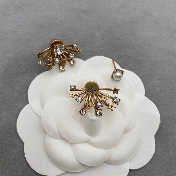 

earrings red star baby pearl star claw earrings, Black
