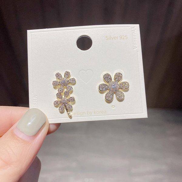 

stud 2021 trendy ab style flower woman earrings gold color plated cubic zirconia fashion jewelry, Golden;silver