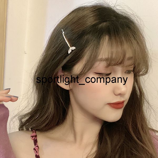 

2022 exquisite fishtail hairpin temperament carson series fairy clip headdress hair accessories for women, Slivery;white