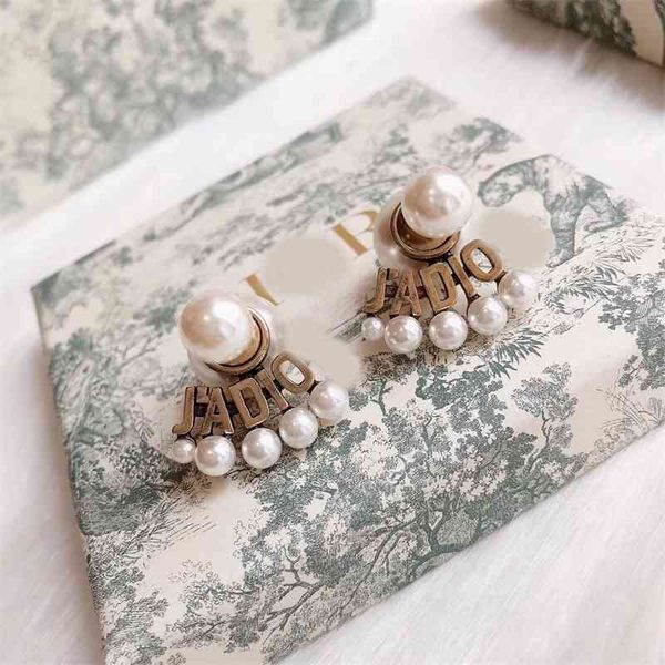 

70% off outlet online family pearl female letter net red same earrings, Golden