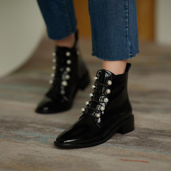 

boots 2021 winter pearl short korean style flat fashion, Black